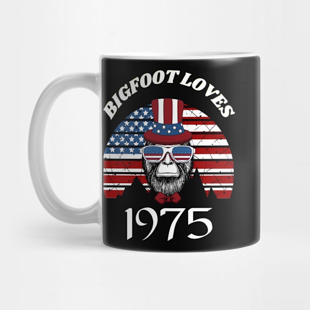 Bigfoot loves America and People born in 1975 by Scovel Design Shop